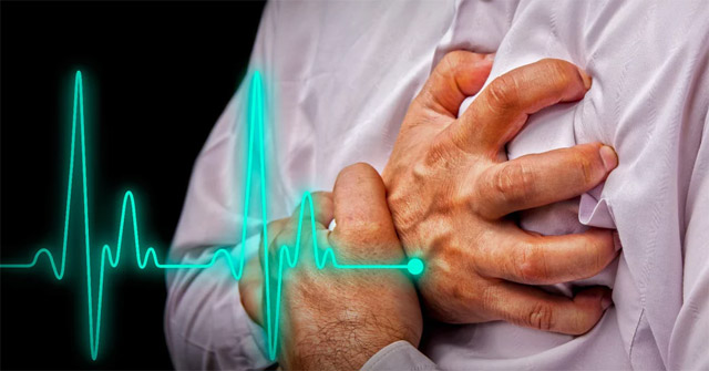 Figura 1 de un analizador de sangre diseñado para advertirle de un ataque al corazón